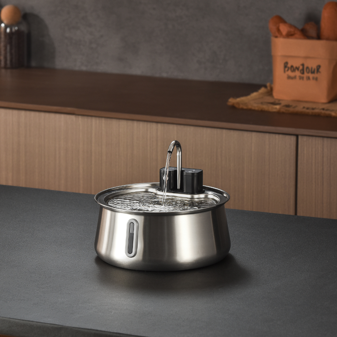 Pet Fountain | Wireless Cat Water Fountain with Adjustable Flow | Easy to Clean Design for Optimal Hydration 5