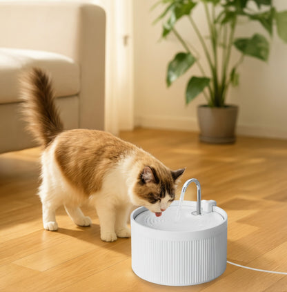 Ceramic Cat Fountain with Advanced Filtration System | Hygienic Design for Cats and Small Dogs